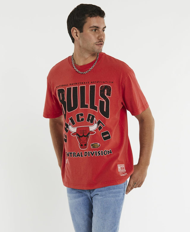 Mitchell & Ness Division Arch Bulls T-Shirt Faded Red