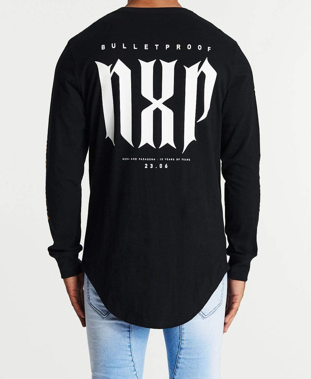 Nena & Pasadena Bulletproof Cape Back Long Sleeve T-Shirt Jet Black