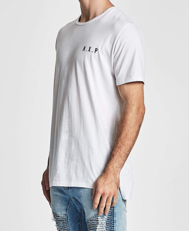 Nena & Pasadena Weekend Hybrid Step Hem T-Shirt White