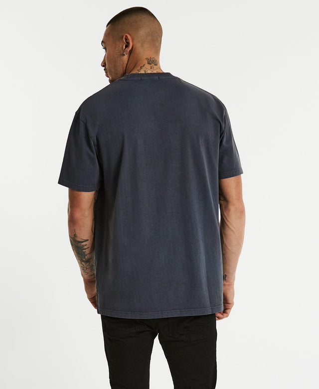 Sushi Radio Freedom Relaxed T-Shirt Pigment Navy