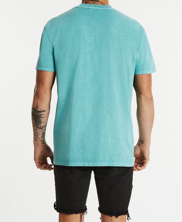 Sushi Radio Statue Relaxed T-Shirt Pigment Nile Blue