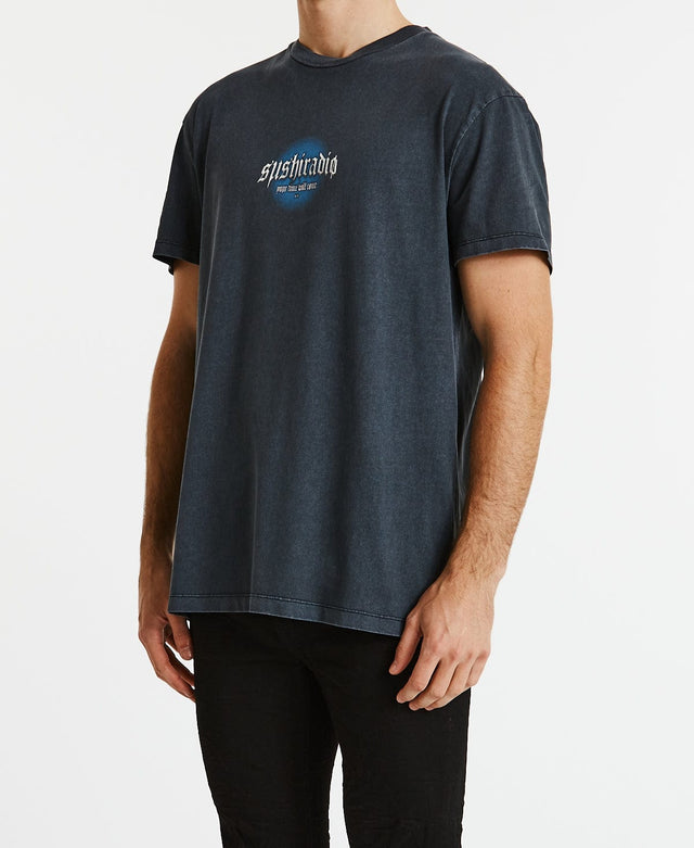 Sushi Radio Timing Relaxed T-Shirt Pigment Anthracite Black